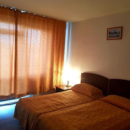 Motel Рупеа Екстериор снимка